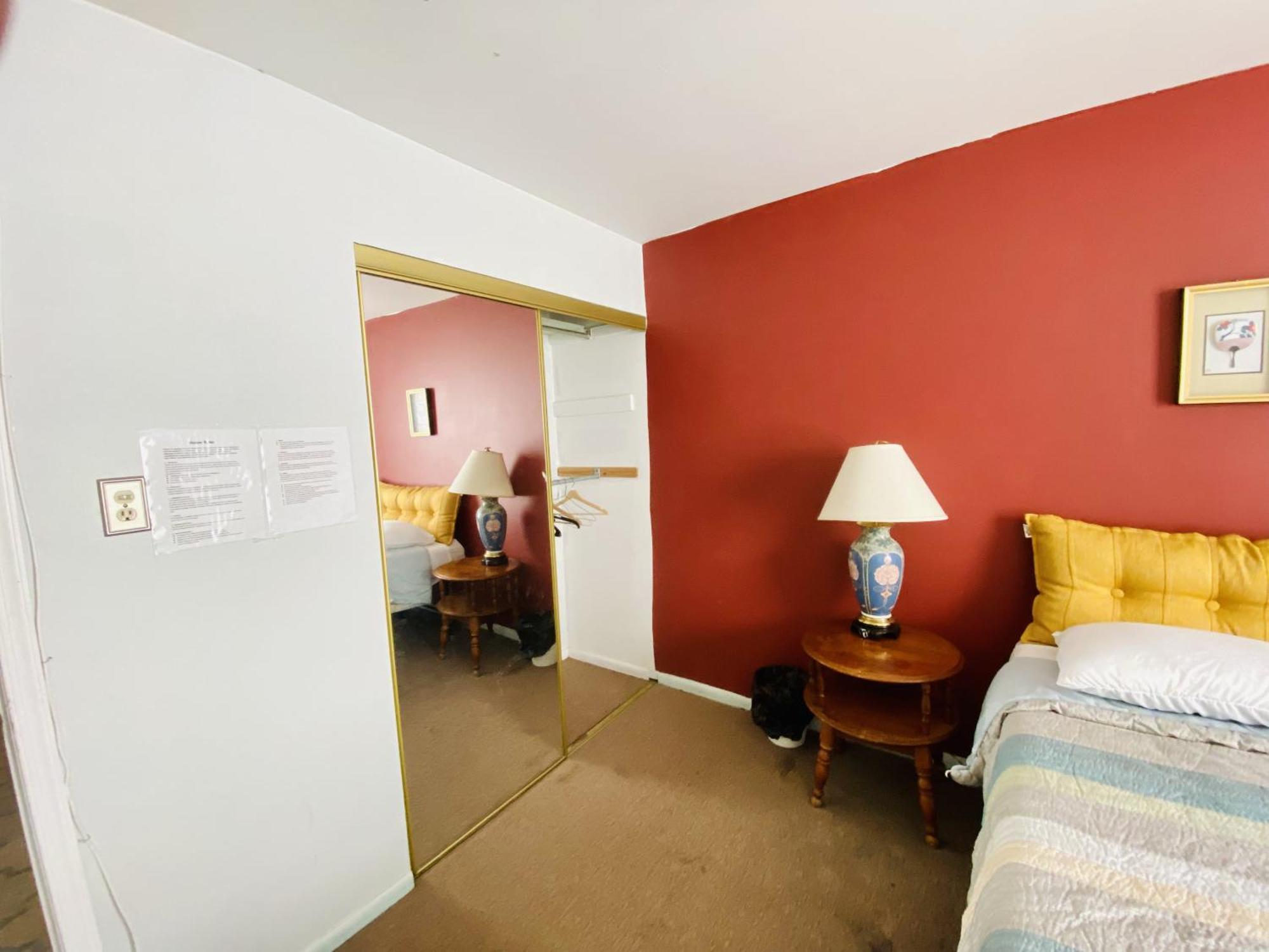 Airport Xpress Guestrooms Filadelfia Esterno foto